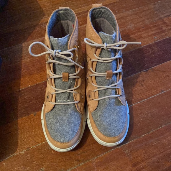 Sorel Women's Explorer II Joan Faux Fur Boot — Waterproof Suede Boots - Picture 8 of 12